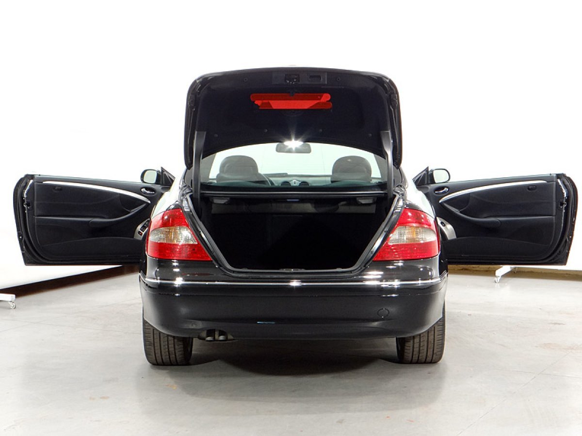 Foto Mercedes-Benz Clase CLK 10