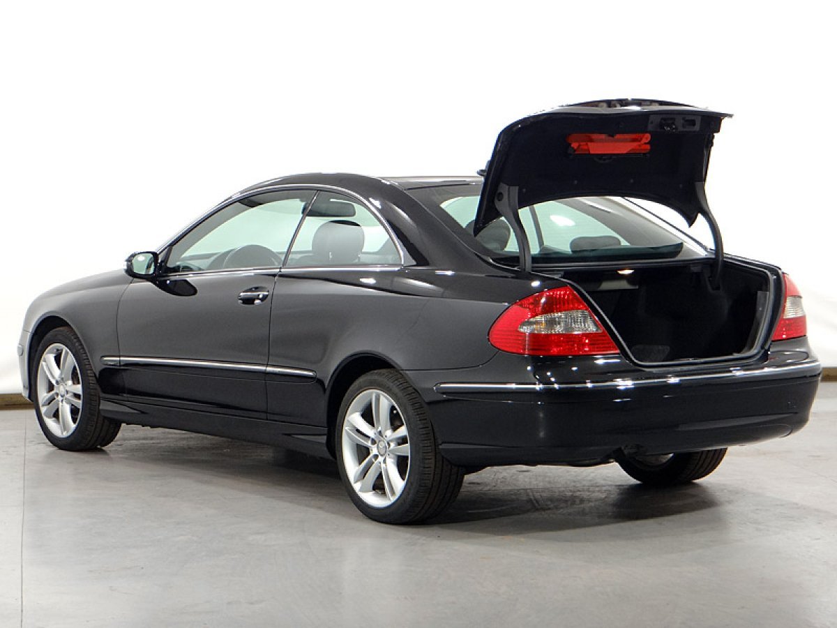 Foto Mercedes-Benz Clase CLK 12