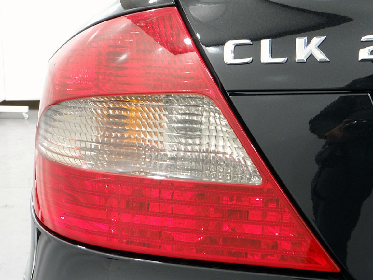 Foto Mercedes-Benz Clase CLK 15