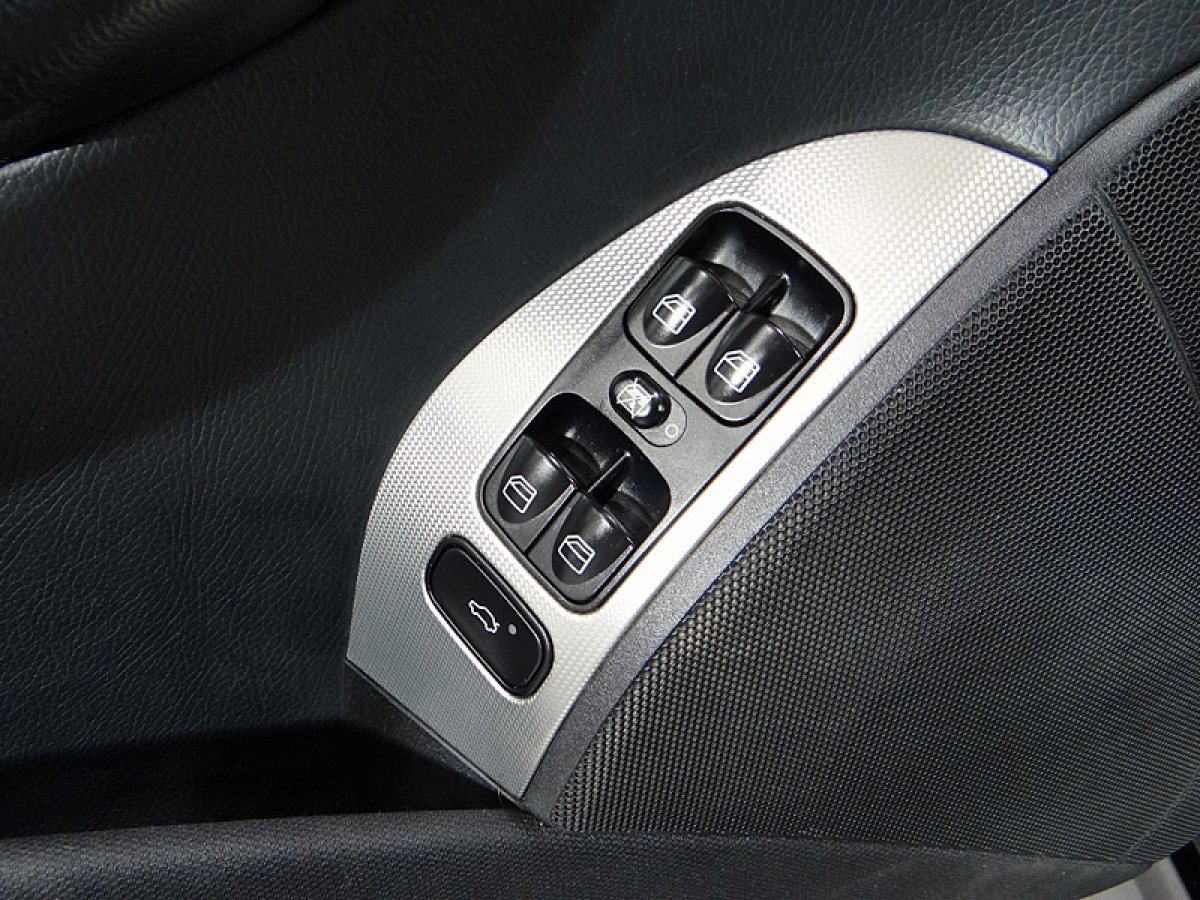 Foto Mercedes-Benz Clase CLK 27