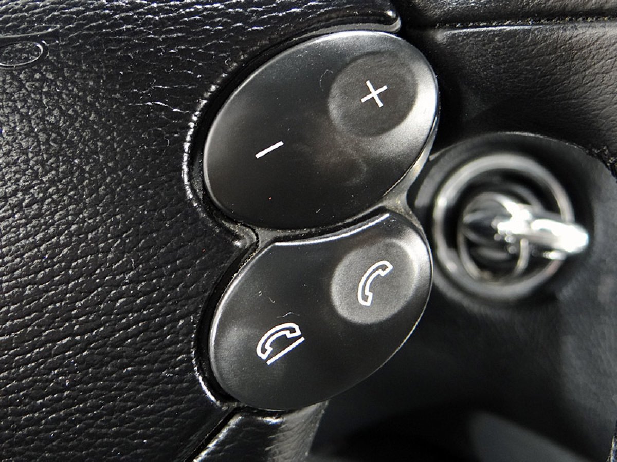 Foto Mercedes-Benz Clase CLK 40