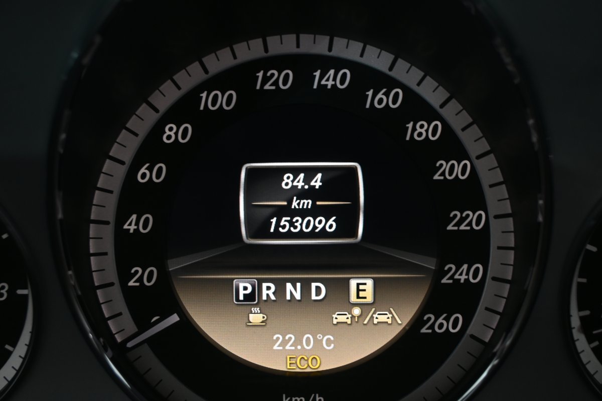 Foto Mercedes-Benz Clase E 12