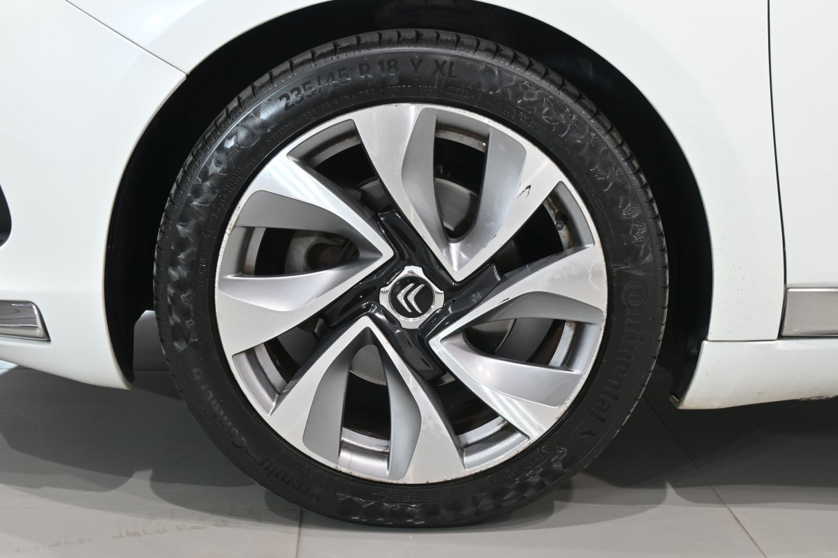 Foto Citroën DS5 29