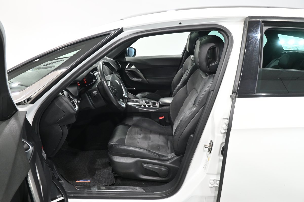 Foto Citroën DS5 10