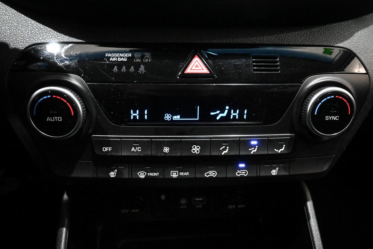 Foto Hyundai Tucson 15