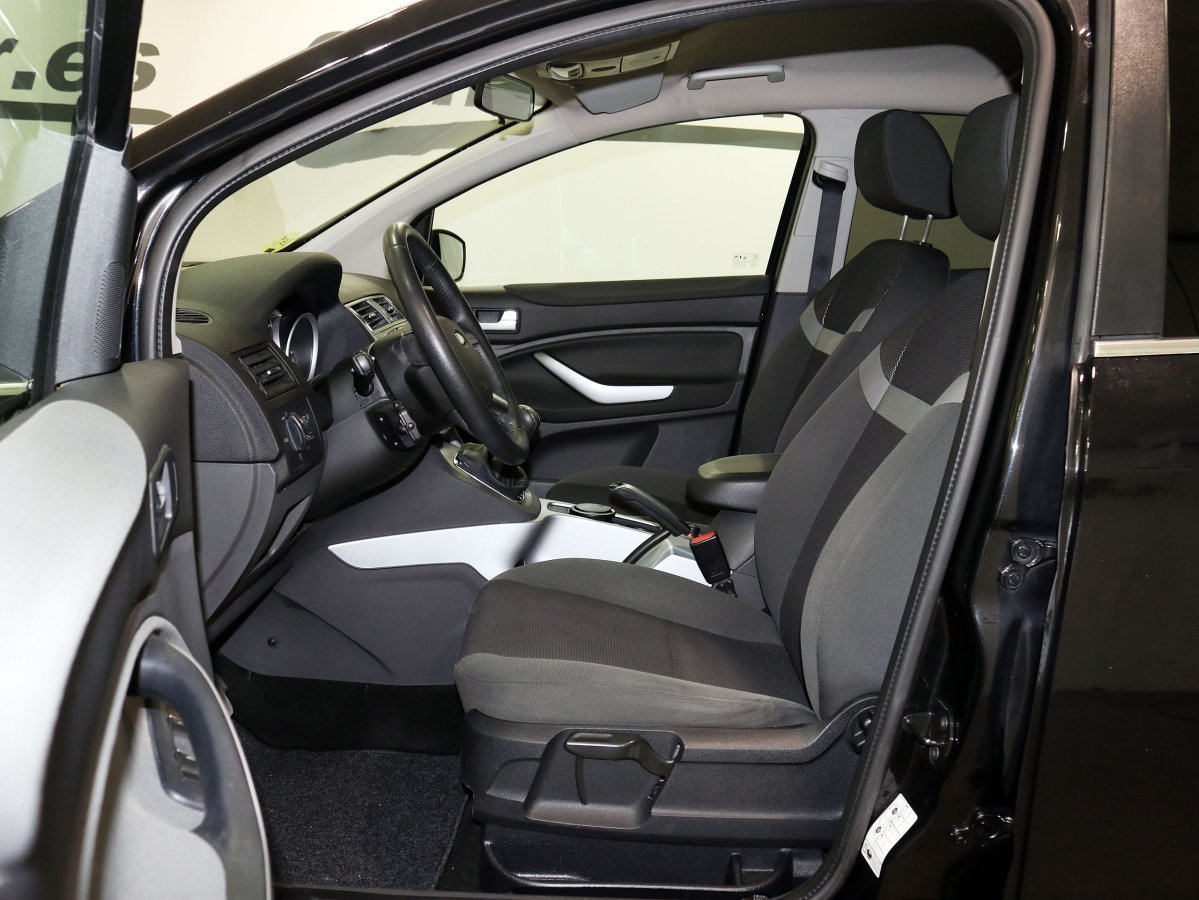 Foto Ford Kuga 11