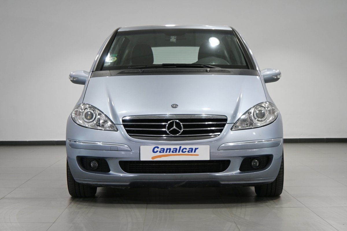 Foto Mercedes-Benz Clase A 2