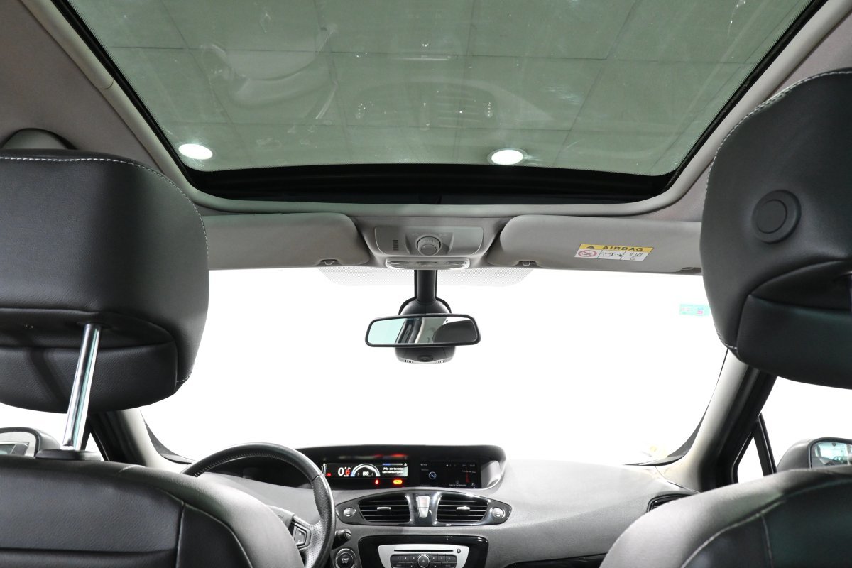 Foto Renault Grand Scénic 26