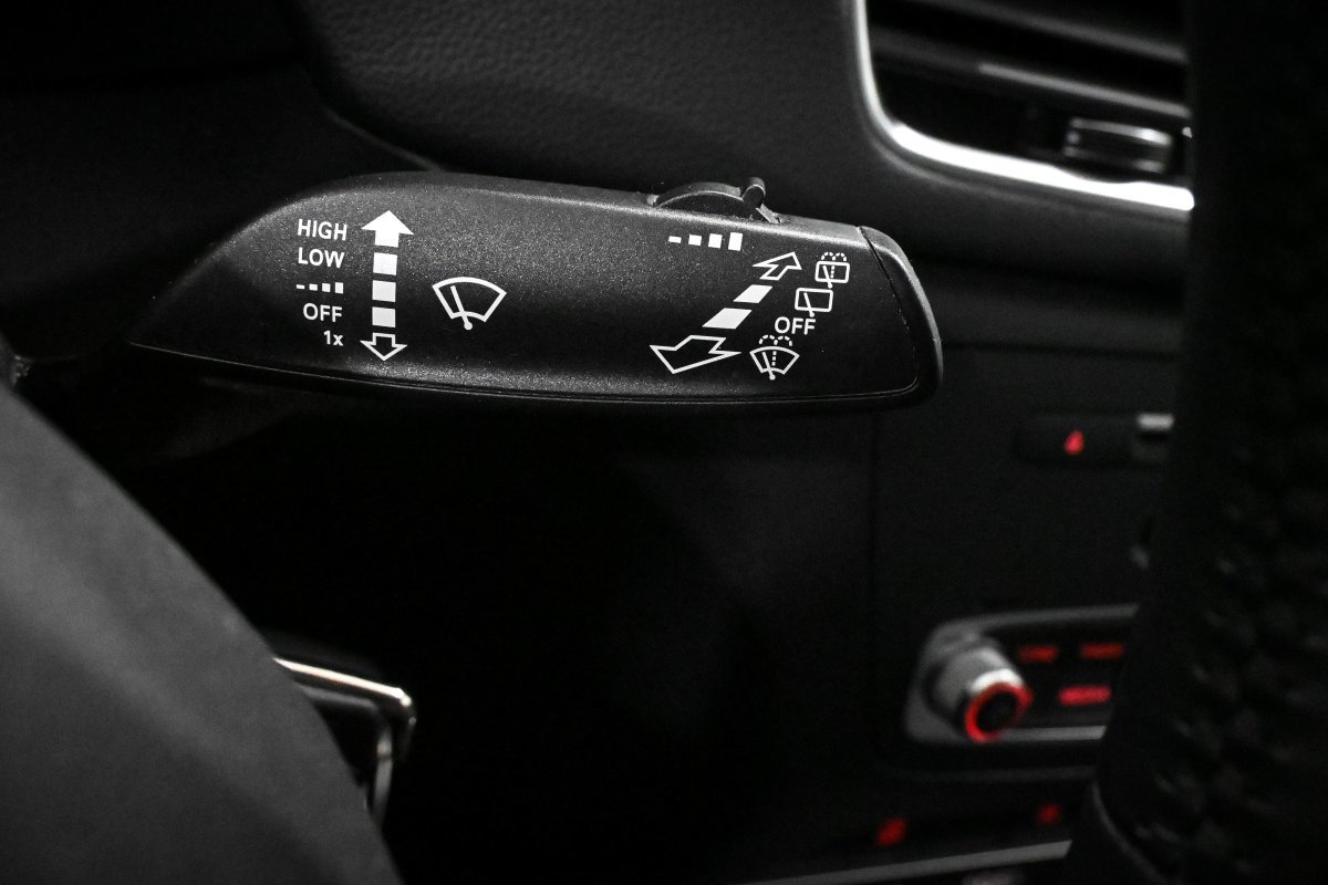 Foto Audi Q3 24