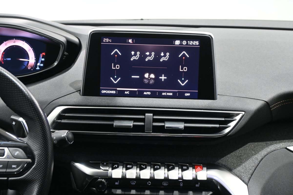 Foto Peugeot 5008 16