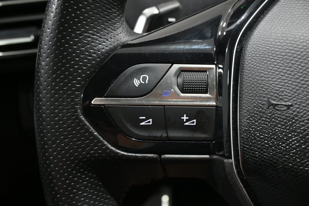 Foto Peugeot 5008 26