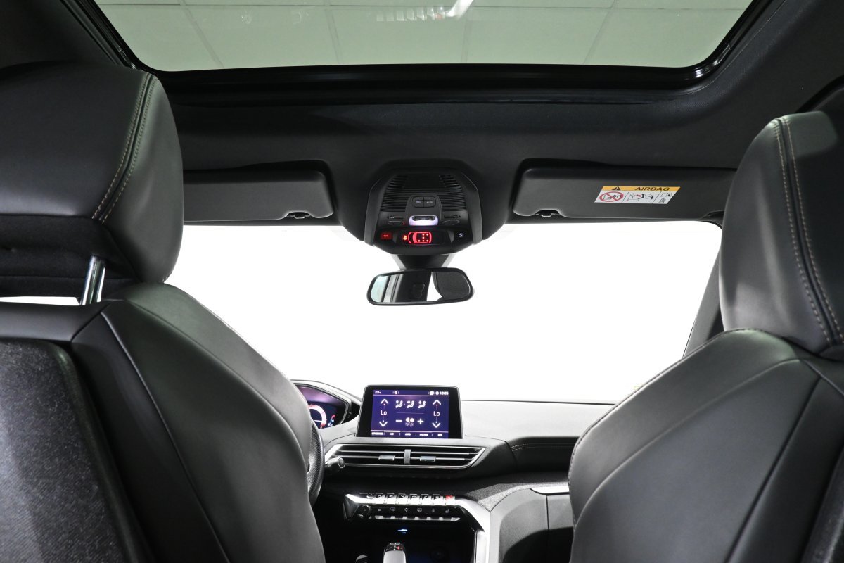 Foto Peugeot 5008 30