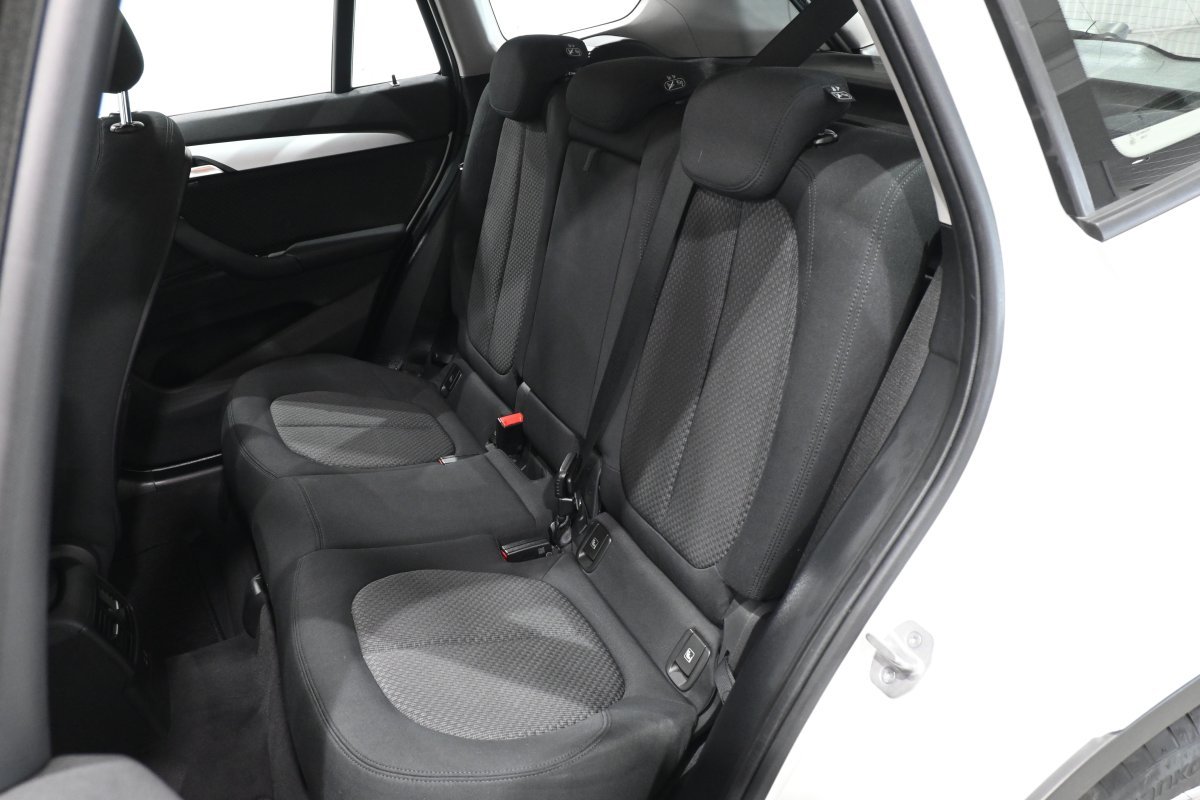Foto BMW X1 12