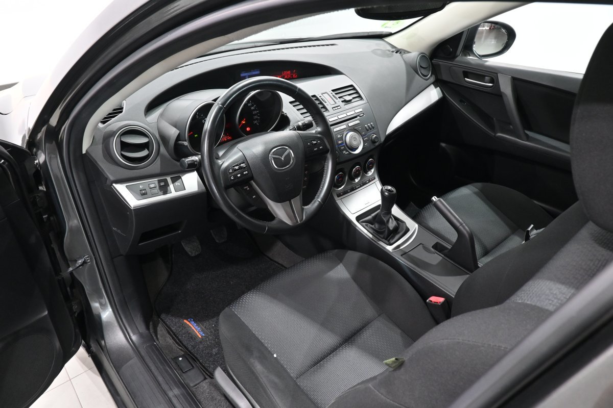 Foto Mazda Mazda3 9