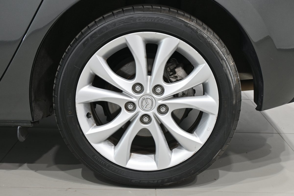 Foto Mazda Mazda3 30