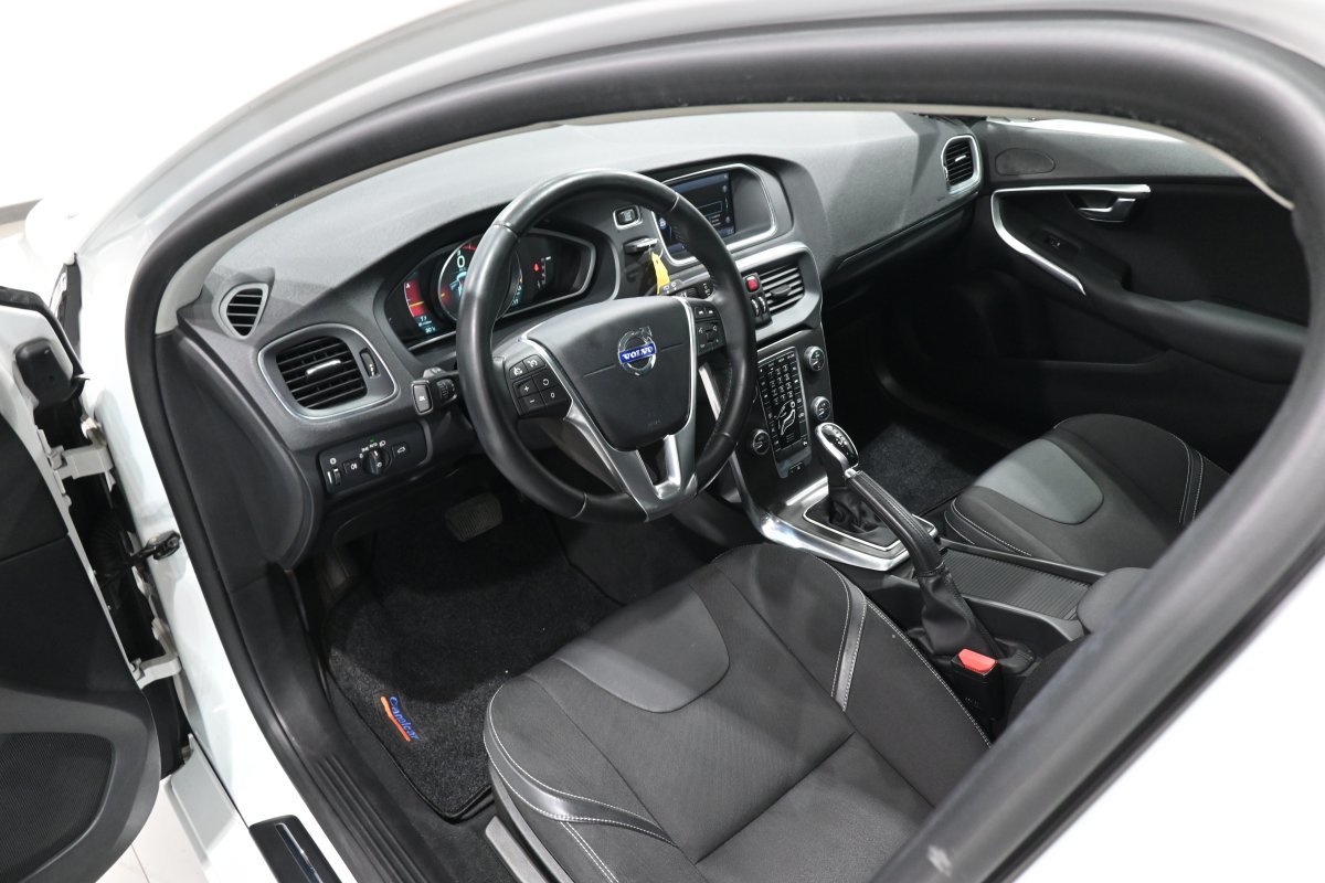 Foto Volvo V40 9