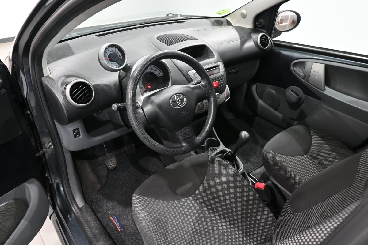 Foto Toyota Aygo 9