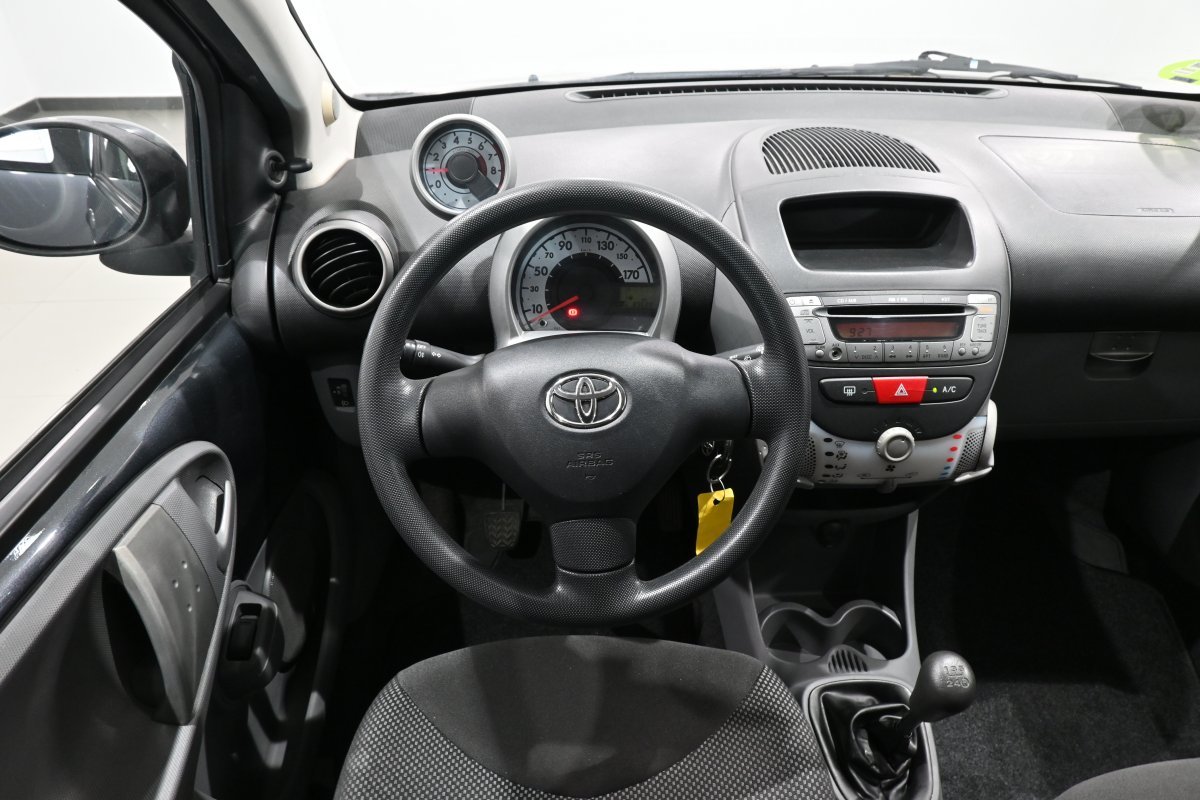 Foto Toyota Aygo 17