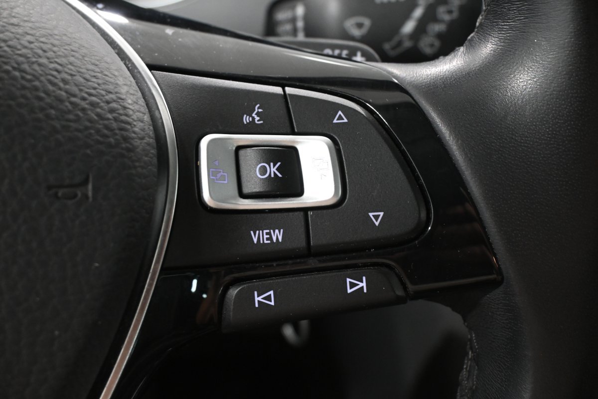 Foto Volkswagen Golf Sportsvan 24