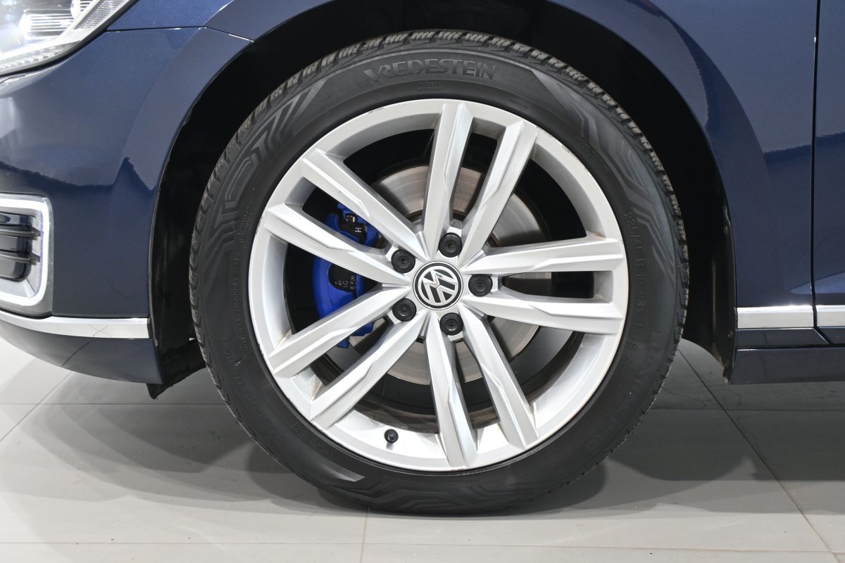 Foto Volkswagen Passat 34