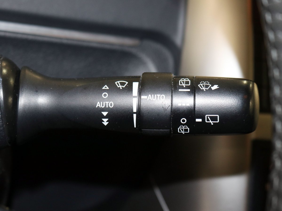 Foto Toyota Corolla Verso 29