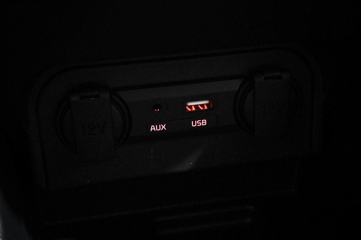 Foto Kia Rio 16