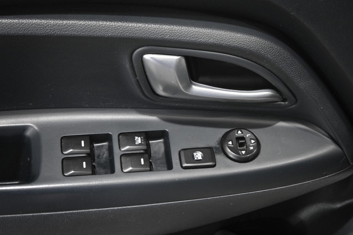 Foto Kia Rio 24