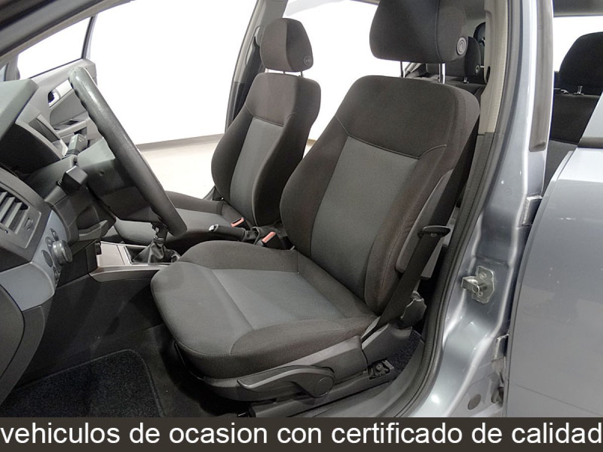 Foto Opel Astra 10