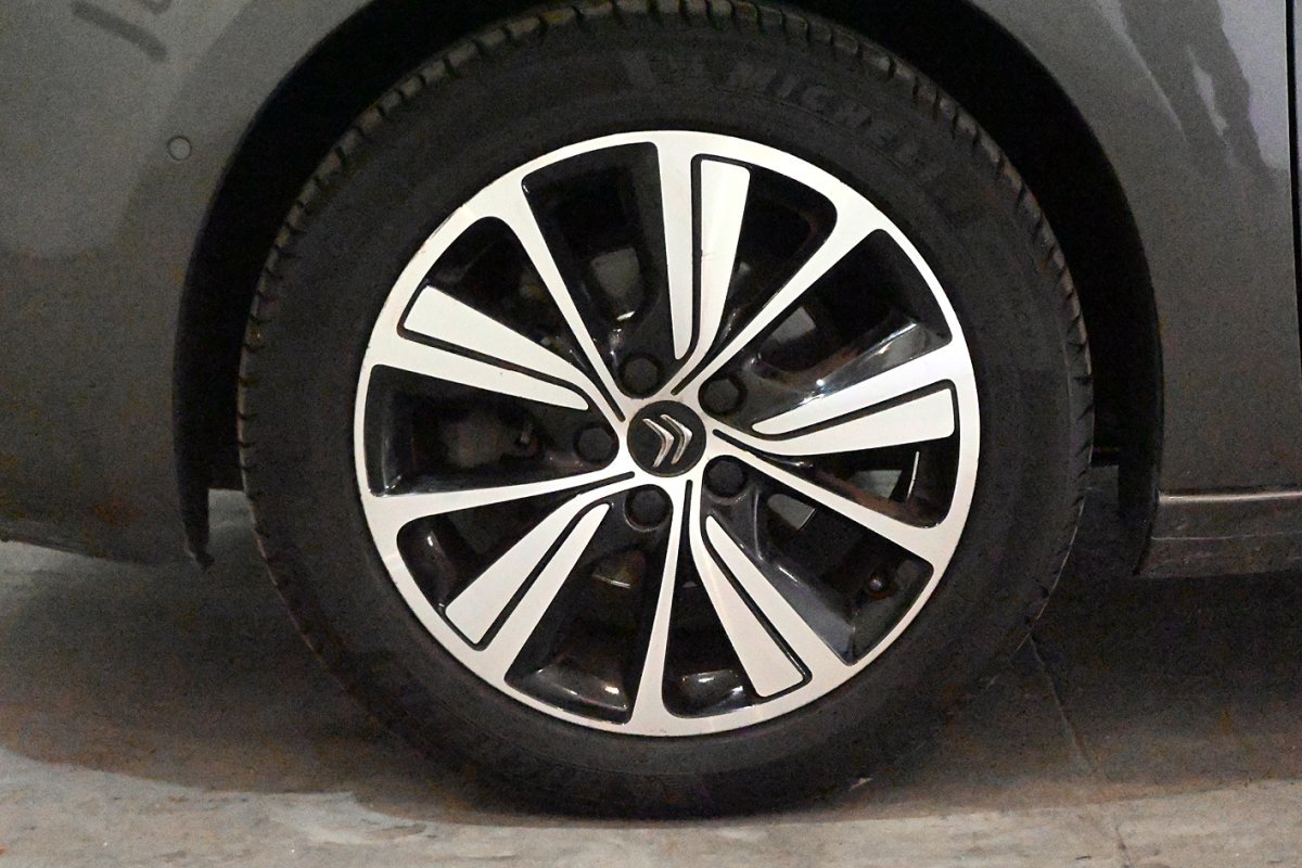 Foto Citroën Grand C4 Picasso 25