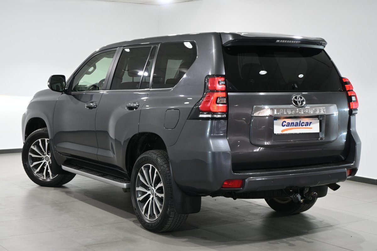 Foto Toyota Land Cruiser 6