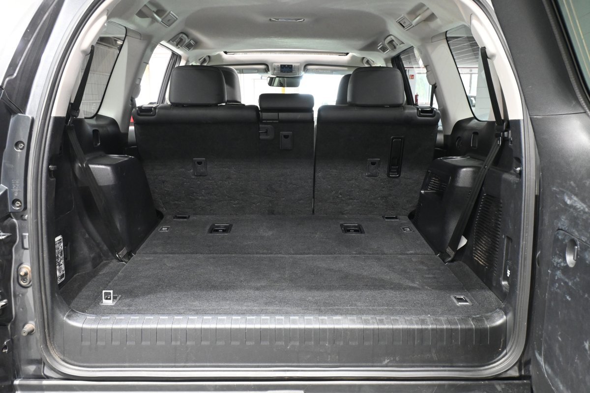 Foto Toyota Land Cruiser 8