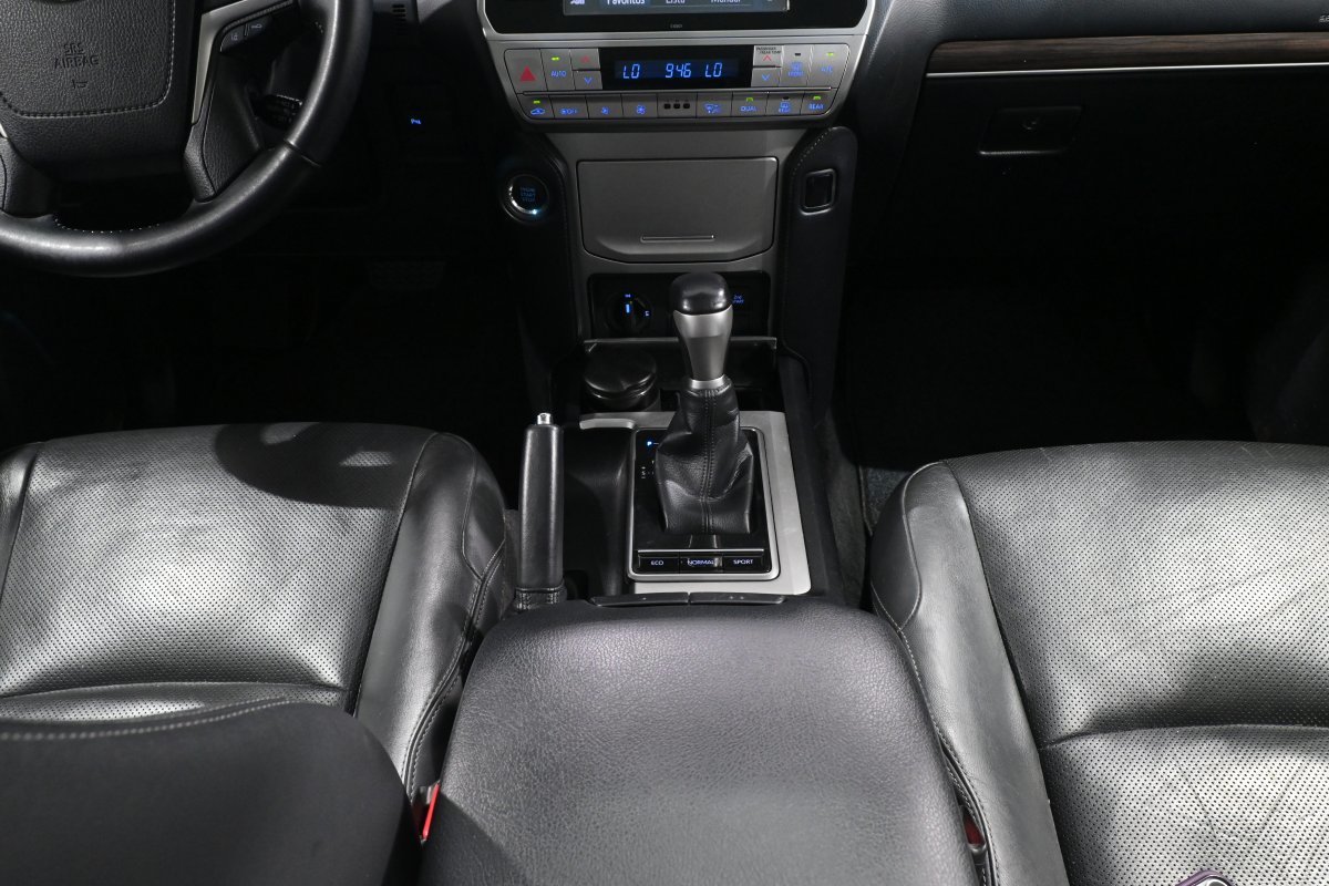 Foto Toyota Land Cruiser 21