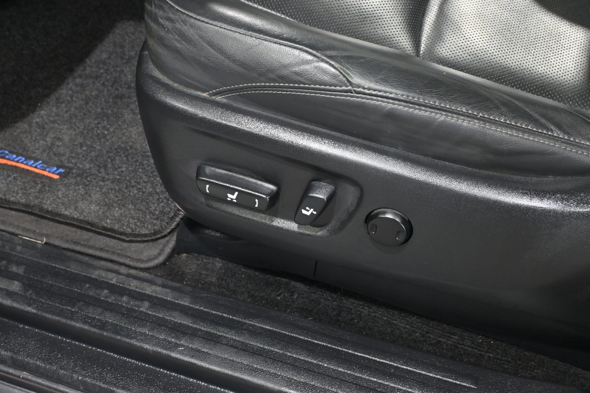 Foto Toyota Land Cruiser 32