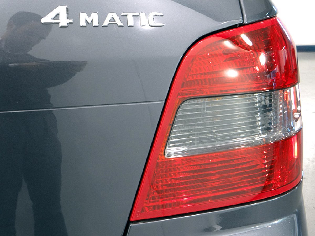 Foto Mercedes-Benz Clase GLK 16