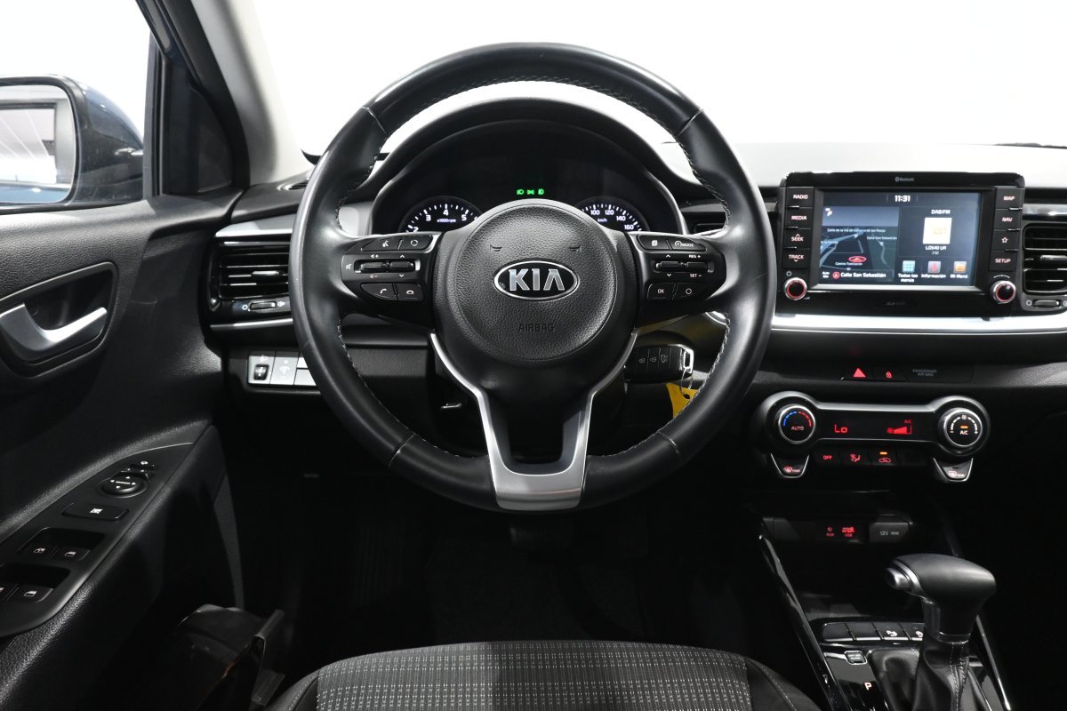 Foto Kia Stonic 20
