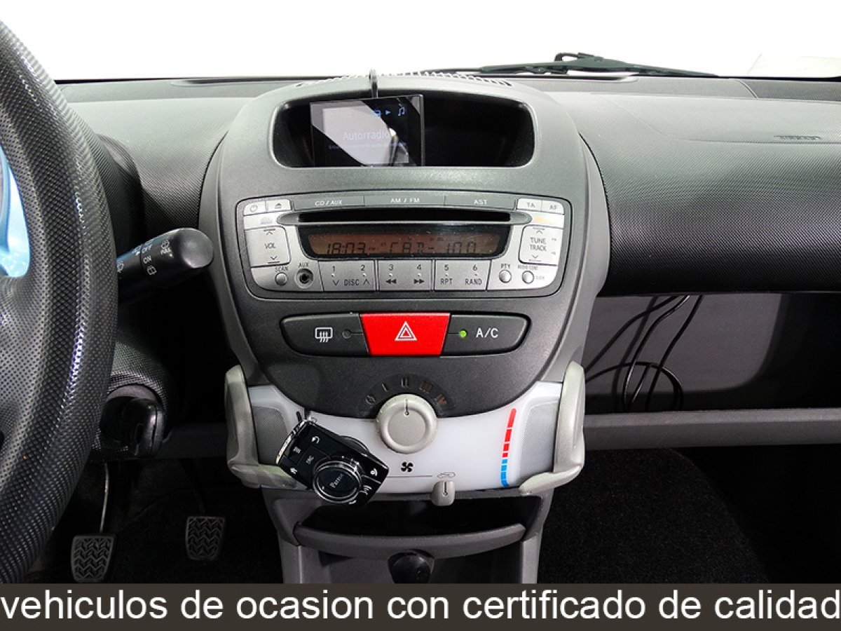 Foto Peugeot 107 22
