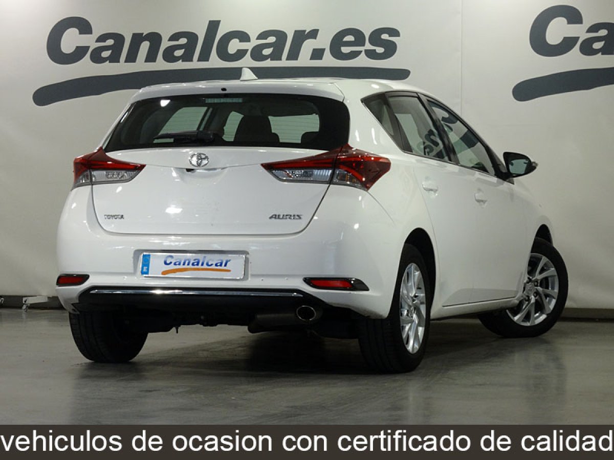 Foto Toyota Auris 4