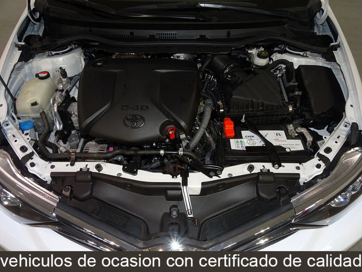 Foto Toyota Auris 7