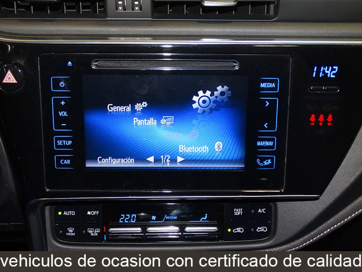Foto Toyota Auris 19