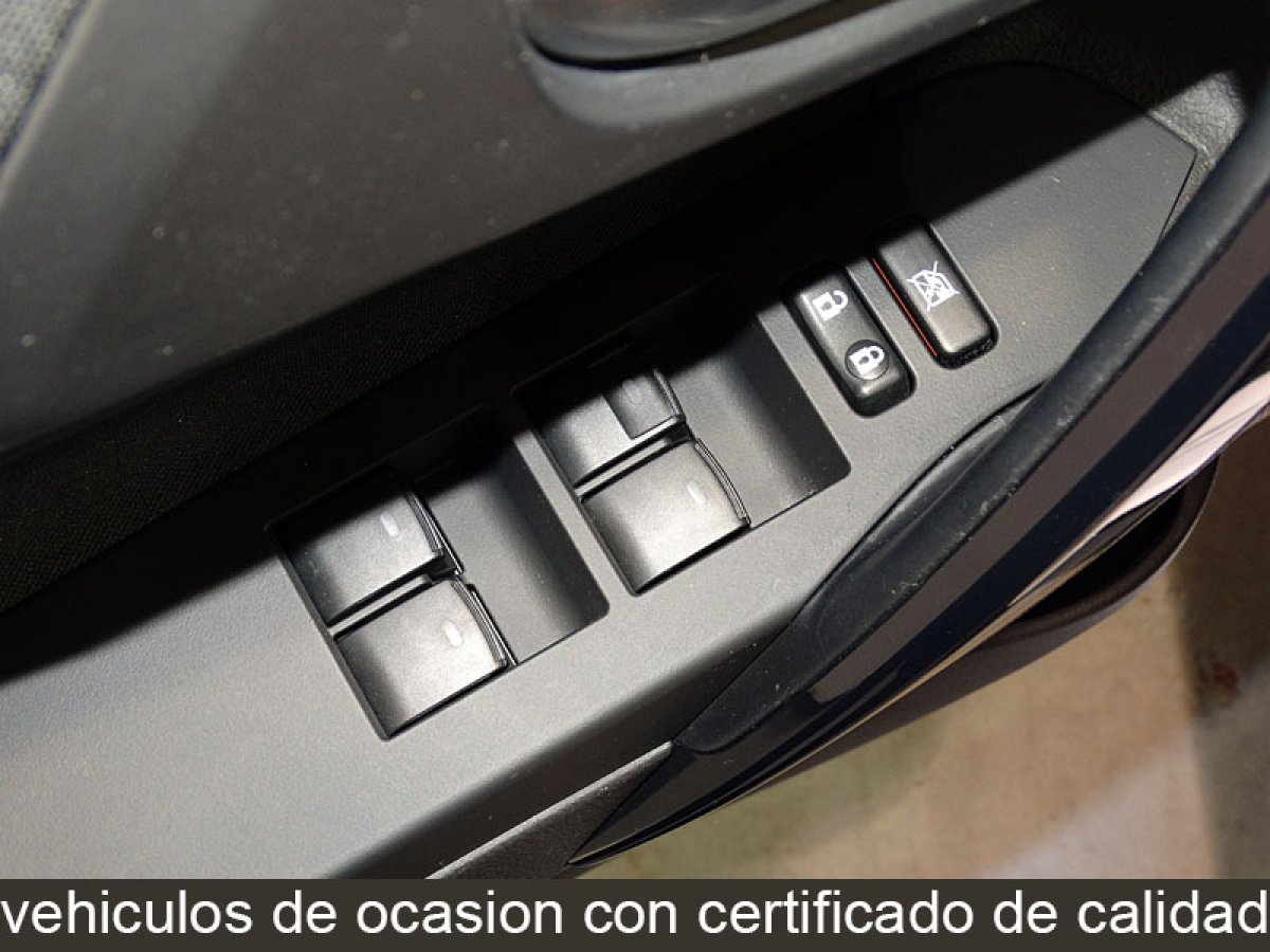 Foto Toyota Auris 23