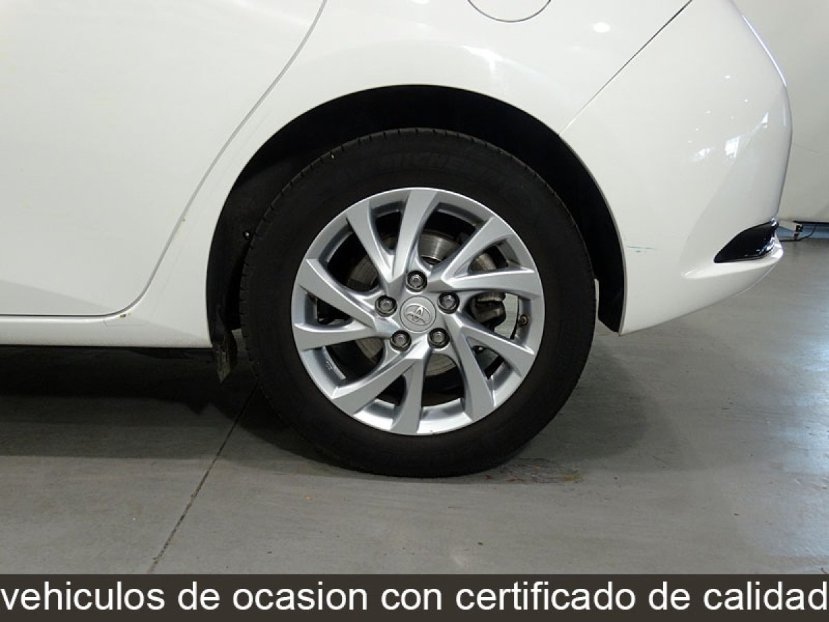 Foto Toyota Auris 31