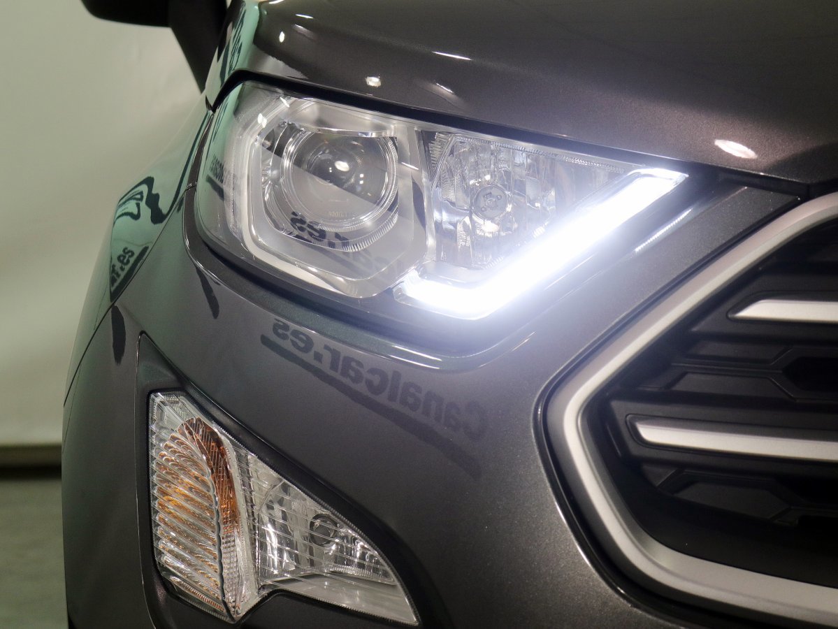 Foto Ford Ecosport 11