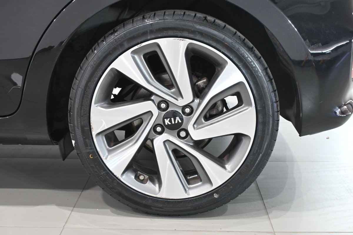 Foto Kia Rio 29