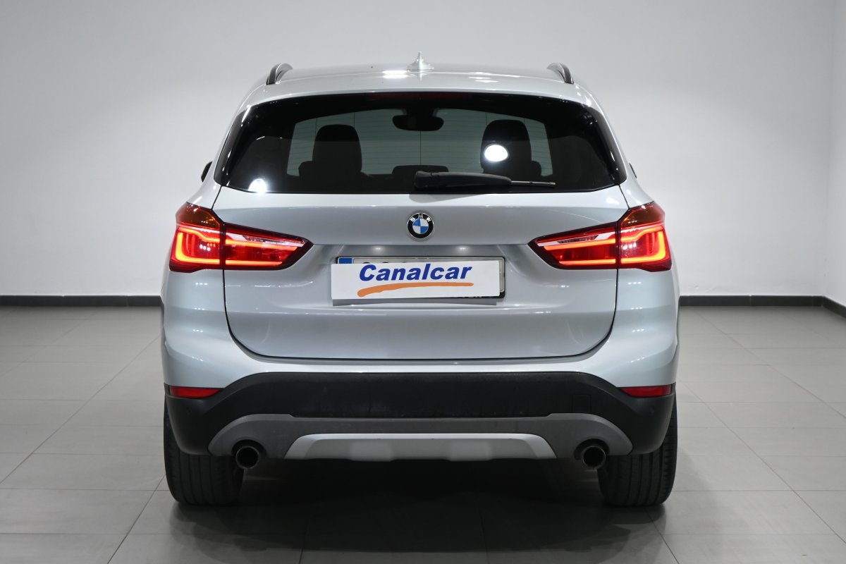 Foto BMW X1 5