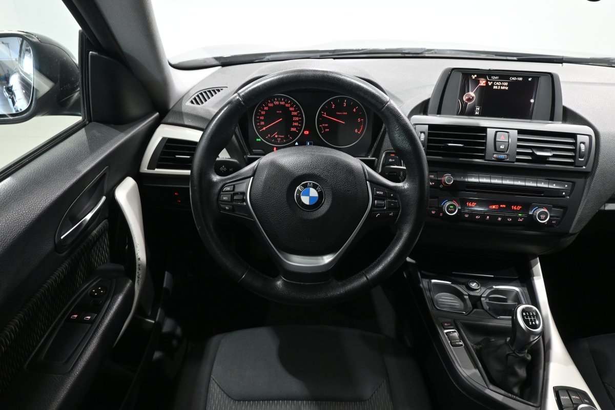 Foto BMW Serie 1 18