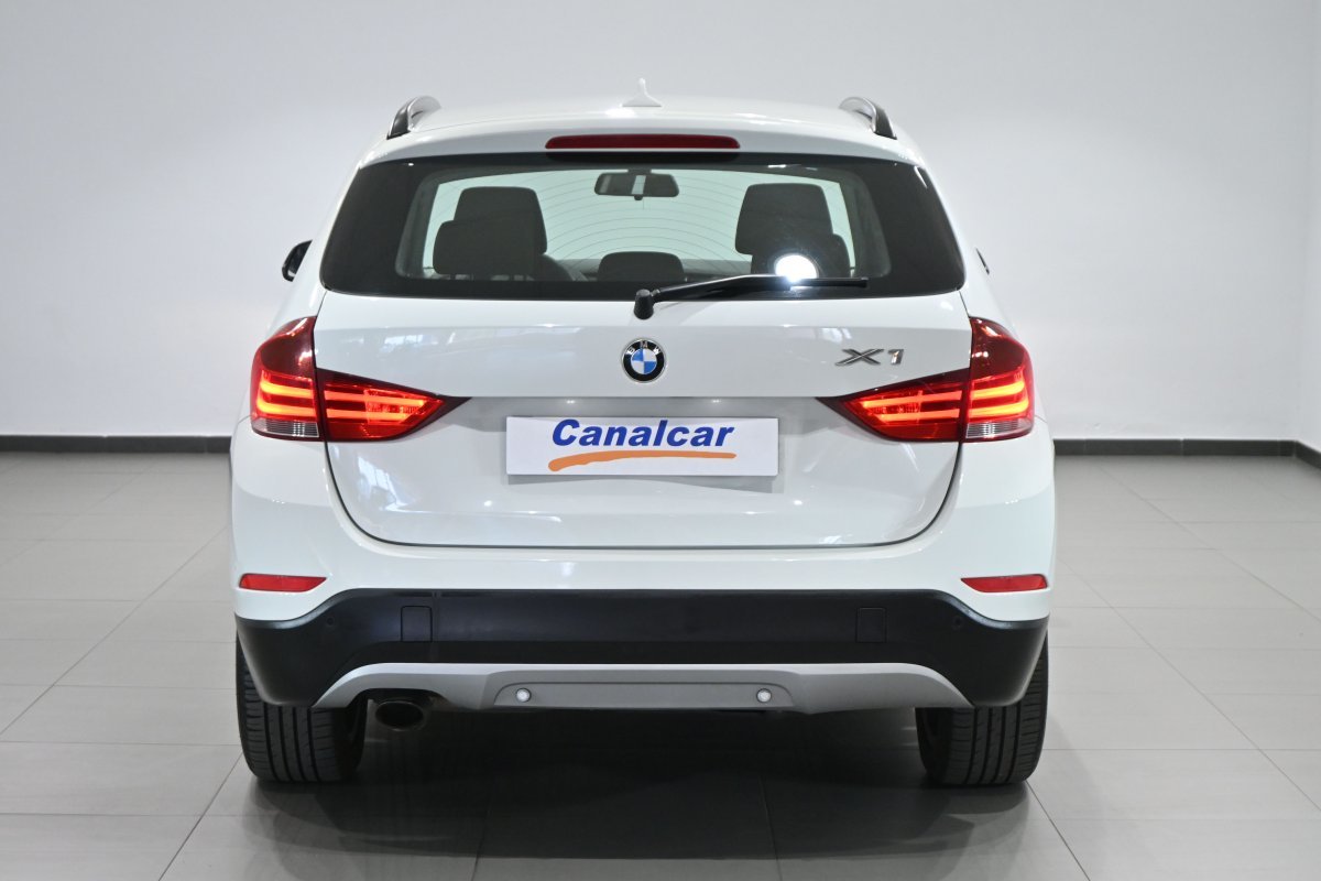 Foto BMW X1 5