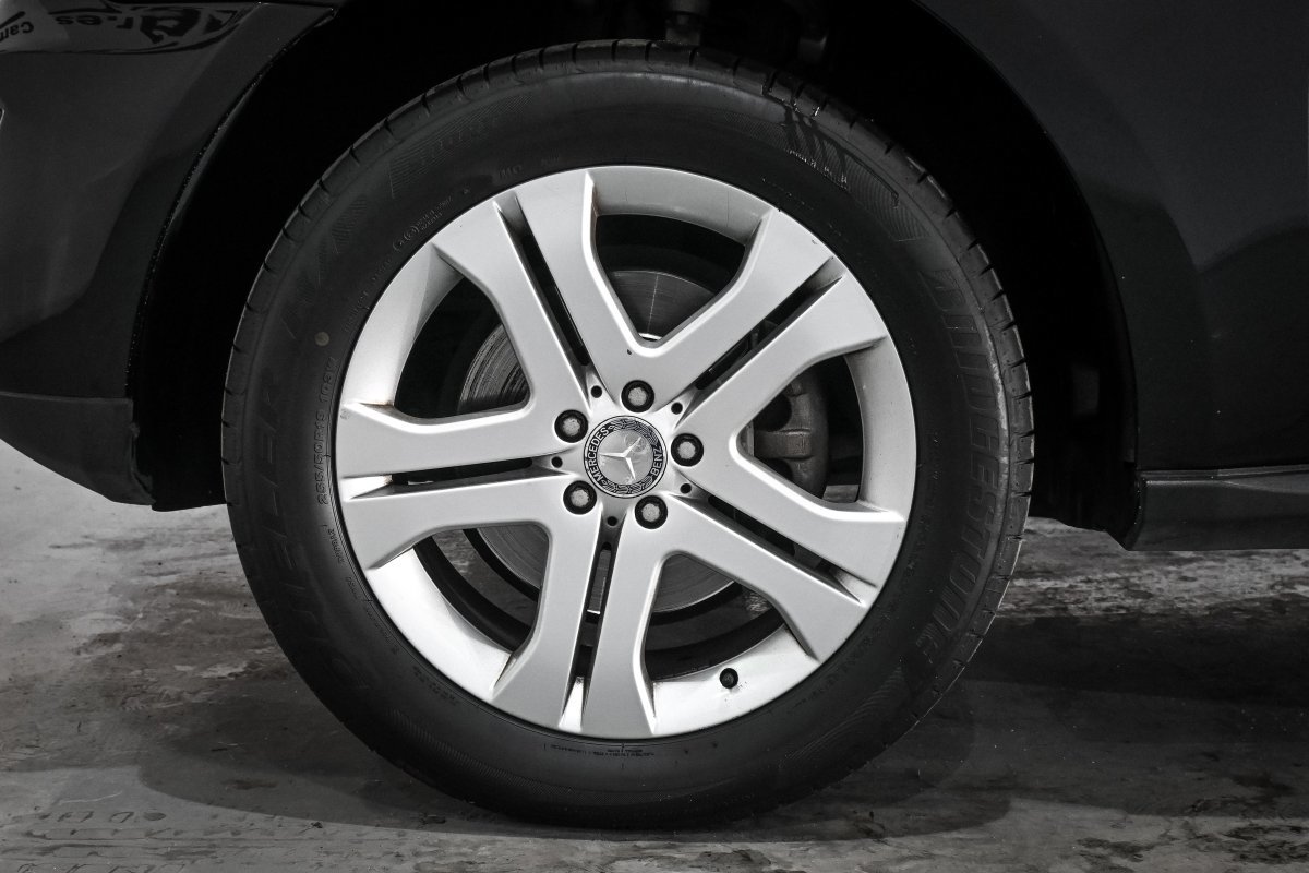 Foto Mercedes-Benz Clase M 22