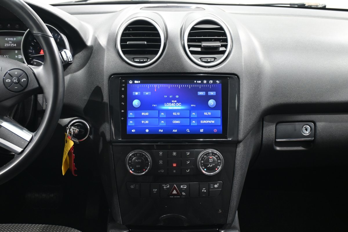 Foto Mercedes-Benz Clase M 15