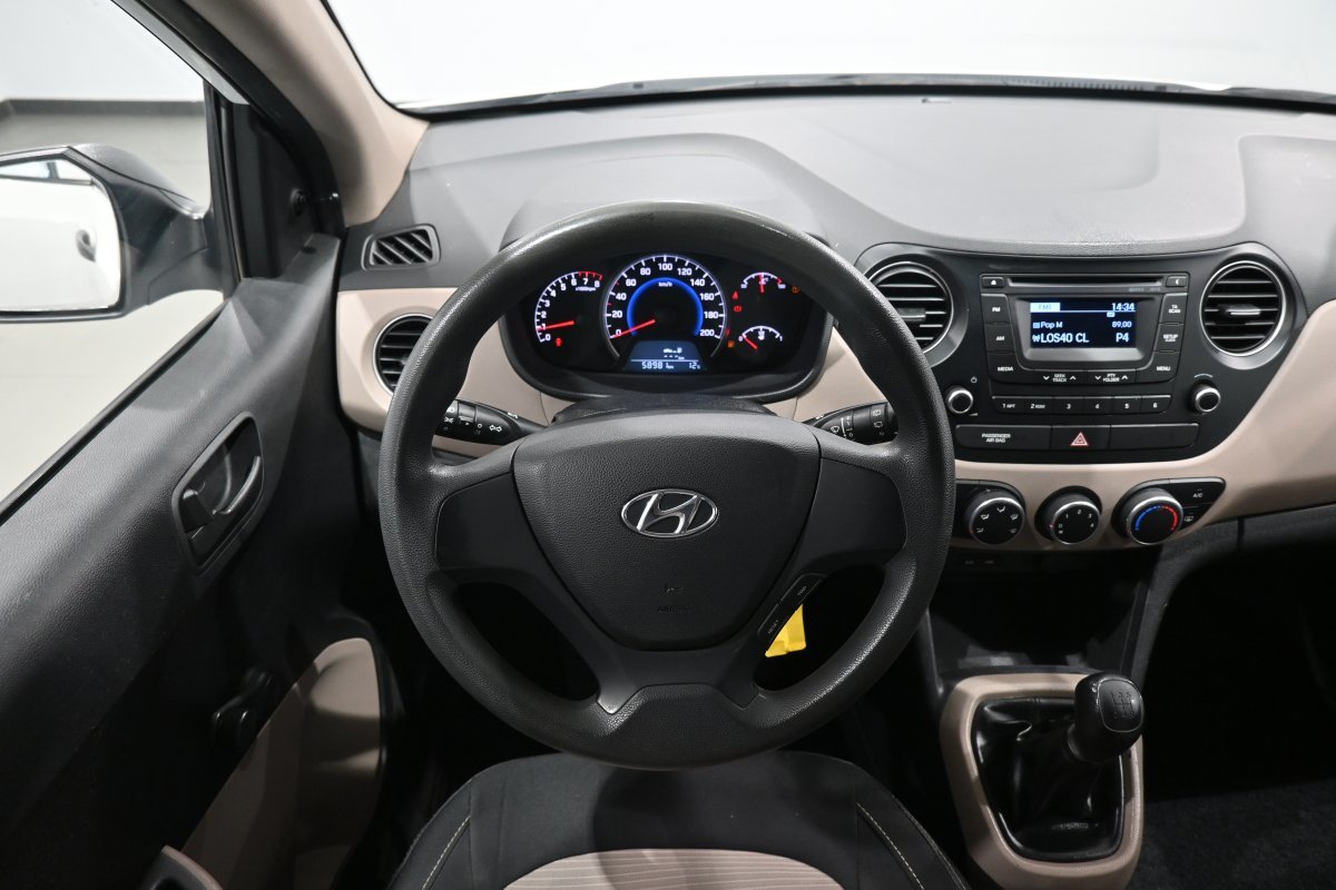 Foto Hyundai i10 16