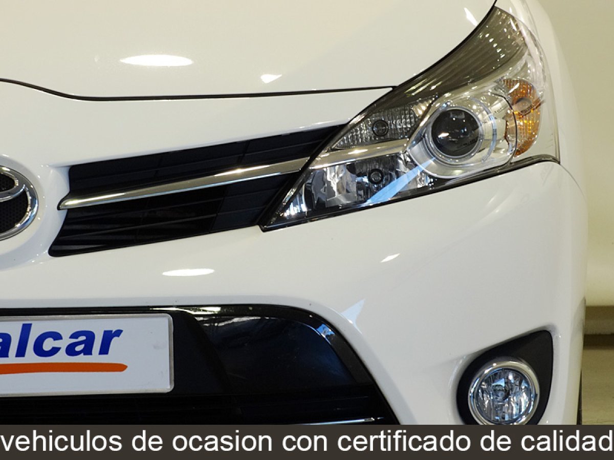 Foto Toyota Corolla Verso 12